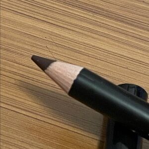 Dark Brown eyeliner pencil by Nabi